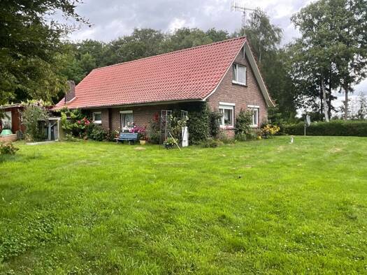 Einfamilienhaus zum Kauf 199.000 € 5 Zimmer 81 m² 5.017 m² Grundstück Ihorst Westerstede 26655