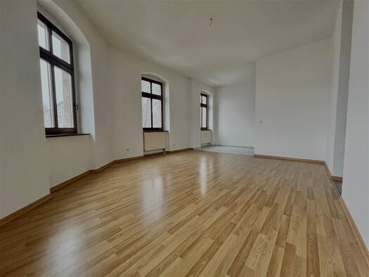 Wohnung zur Miete 380 € 2 Zimmer 60,1 m² 2. Geschoss frei ab sofort Bernsdorfer Straße 26 Bernsdorf Chemnitz 09126