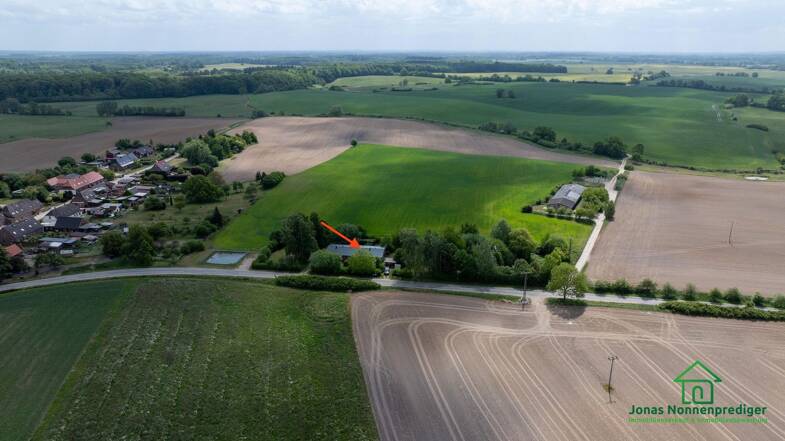 Doppelhaushälfte zum Kauf provisionsfrei 295.000 € 4 Zimmer 159 m² 3.810 m² Grundstück Dorfstraße 21b Kneese Kneese 19205