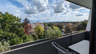 Wohnung zum Kauf provisionsfrei 350.000 € 3 Zimmer 85 m² 3. Geschoss frei ab sofort Geißäckerstraße 21 Burgfarrnbach 92 Fürth 90768