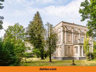 Villa zum Kauf 1.450.000 € 10 Zimmer 290,7 m² 751 m² Grundstück Berlin-Karow 13125