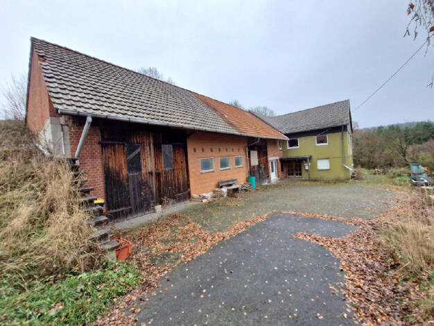 Mehrfamilienhaus zum Kauf provisionsfrei 71.000 € 10 Zimmer 203 m² 3.061 m² Grundstück Glaam Hohenroda 36284