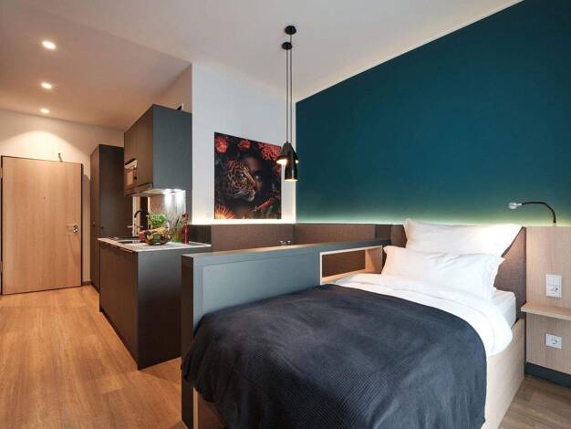 WG-Zimmer zur Miete Wohnen auf Zeit 1.199 € 20 m² frei ab sofort Leibnizstraße 3-4 Charlottenburg Berlin 10625