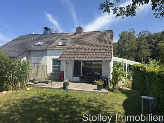 Doppelhaushälfte zum Kauf 315.000 € 4 Zimmer 100 m² 352 m² Grundstück Altheikendorf Heikendorf 24226