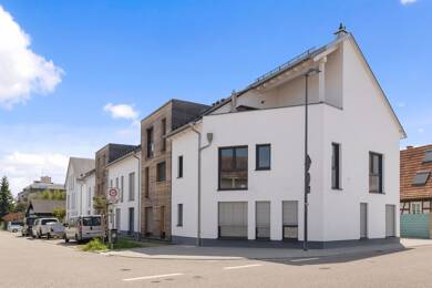 Wohn- und Geschäftshaus zum Kauf als Kapitalanlage geeignet 4.995.000 € 1.114,2 m² 1.231 m² Grundstück Kandel 76870
