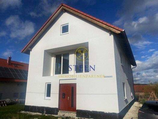 Einfamilienhaus zum Kauf 195.000 € 5 Zimmer 200 m² 904 m² Grundstück Ober-Waroldern Twistetal-Ober-Waroldern       /      Preis VB 34477