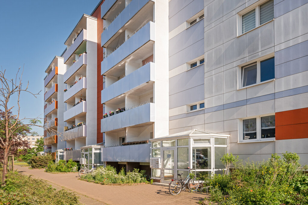 Wohnung zur Miete 259 € 3 Zimmer 62 m²<br/>Wohnfläche 6.<br/>Geschoss Fohlenwinkel 26 Reitbahnviertel Neubrandenburg 17034