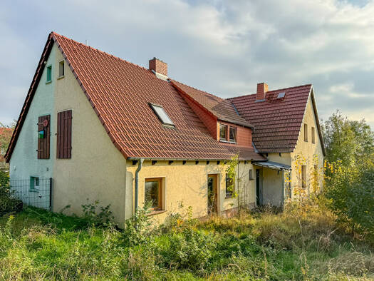 Doppelhaushälfte zum Kauf 135.000 € 4 Zimmer 118 m² 731 m² Grundstück Wilsdruff 01723