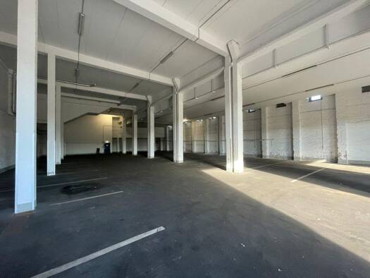 Lagerhalle zur Miete 5,50 € 1.060 m² Lagerfläche teilbar ab 1.060 m² Nordviertel Essen 45141