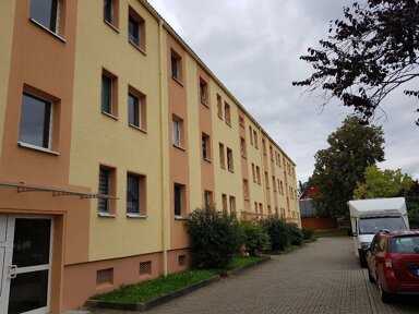 Wohnung zum Kauf 35.000 € 3 Zimmer 57,1 m² frei ab sofort Hauptstraße 29b Leukersdorf Leukersdorf 09387