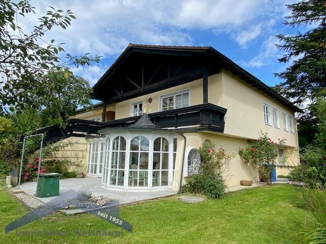 Einfamilienhaus zum Kauf provisionsfrei 398.000 € 6 Zimmer 191 m²<br/>Wohnfläche 1.060 m²<br/>Grundstück Ruhstorf Ruhstorf an der Rott 94099