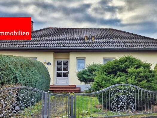 Bungalow zum Kauf 286.000 € 4 Zimmer 103 m² 1.000 m² Grundstück Oberrohn Bad Salzungen 36469