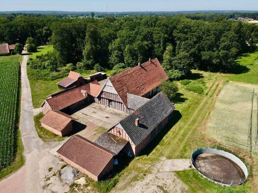 Bauernhaus zum Kauf 179.000 € 5 Zimmer 175 m² 26.722 m² Grundstück Renslage Menslage / Renslage 49637