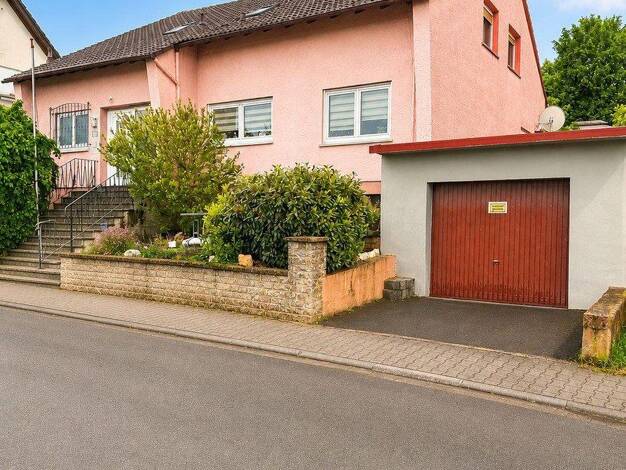 Einfamilienhaus zum Kauf provisionsfrei 498.000 € 7 Zimmer 210 m² 588 m² Grundstück Klein-Umstadt Groß-Umstadt 64823