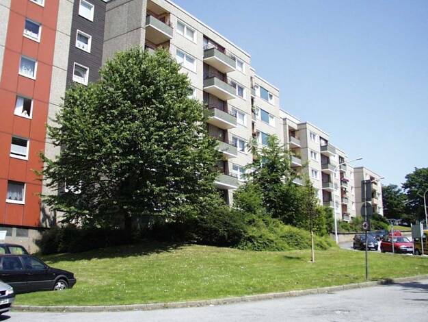 Wohnung zur Miete 779 € 3 Zimmer 92,4 m² 2. Geschoss frei ab 01.12.2026 Bahnstraße 27 Vohwinkel Vohwinkel 42327