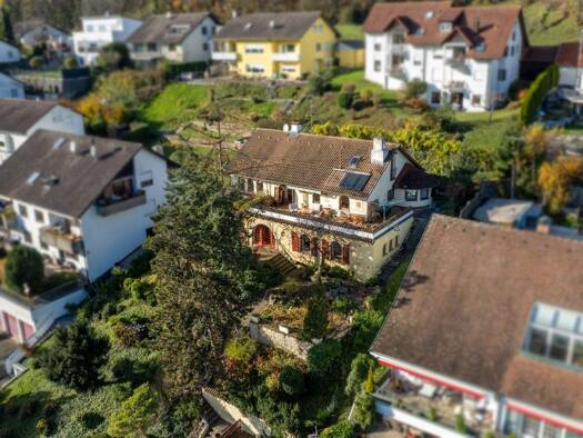 Einfamilienhaus zum Kauf 960.000 € 9 Zimmer 230 m² 915 m² Grundstück frei ab 01.02.2026 Inzlingen 79594