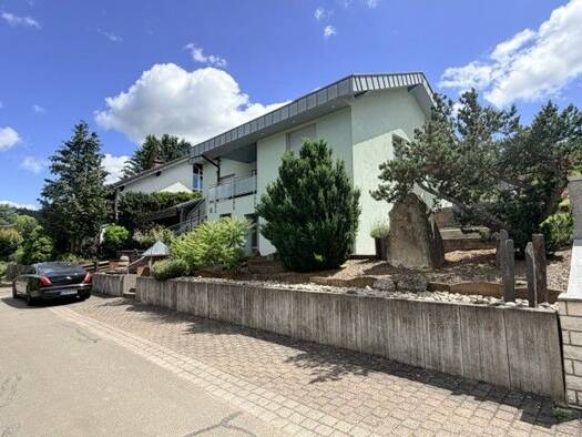 Mehrfamilienhaus zum Kauf 349.000 € 7 Zimmer 193 m² 718 m² Grundstück Auf dem Bangert 11 Oberwiesen 67294