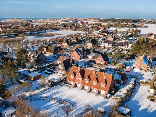 Haus zum Kauf 1.350.000 € 5 Zimmer 105 m² 398 m² Grundstück Wenningstedt 25996