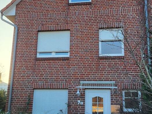 Reihenhaus zur Miete 1.180 € 5 Zimmer 132 m² 175 m² Grundstück frei ab sofort Syke 28857