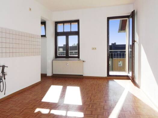 Wohnung zur Miete 300 € 2 Zimmer 60,1 m² 3. Geschoss Wettengelstraße 8 Greiz Greiz 07973