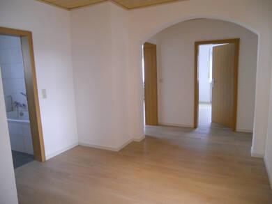 Wohnung zur Miete 850 € 4 Zimmer 98 m² Geschoss 1/2 frei ab 01.07.2025 Obernau Aschaffenburg 63743