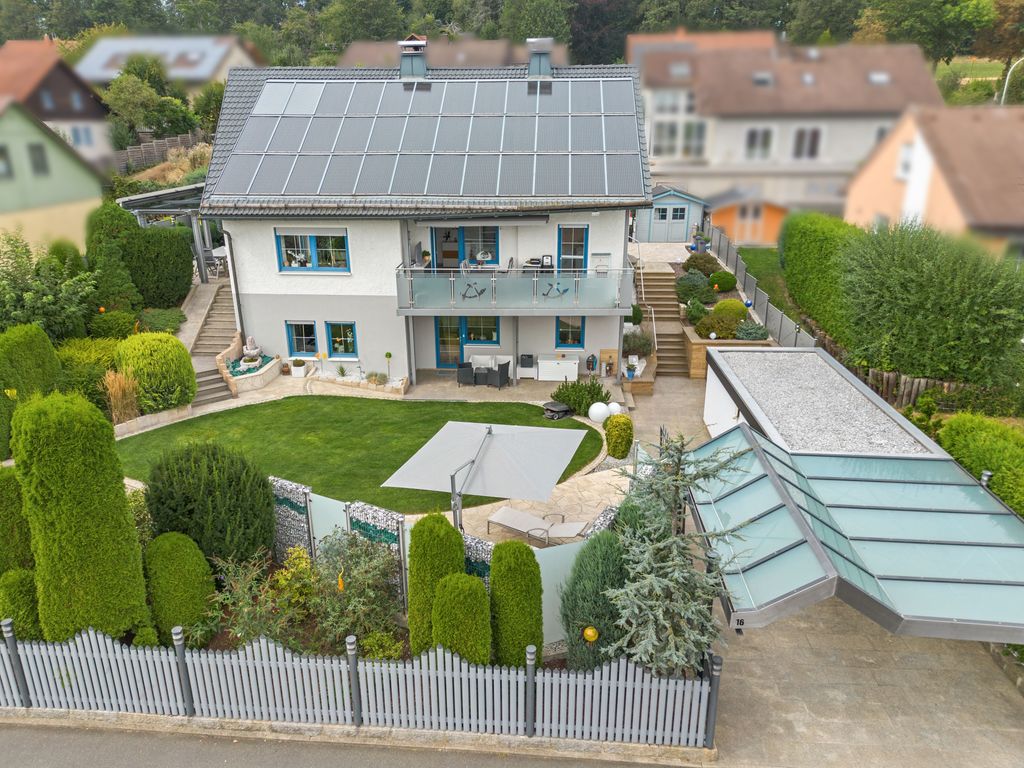 Einfamilienhaus zum Kauf 589.000 € 6 Zimmer 241,2 m²<br/>Wohnfläche 701 m²<br/>Grundstück Wunsiedel Wunsiedel 95632