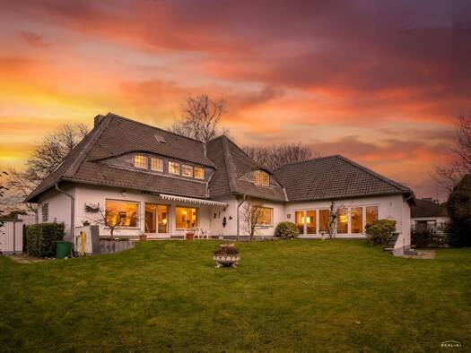 Einfamilienhaus zum Kauf 680.000 € 9 Zimmer 225 m² 1.166 m² Grundstück Inrath/Kliedbruch Krefeld 47803
