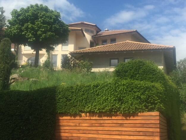 Villa zum Kauf provisionsfrei 2.280.000 € 8 Zimmer 400 m² 1.605 m² Grundstück Neuweier Baden-Baden 76532