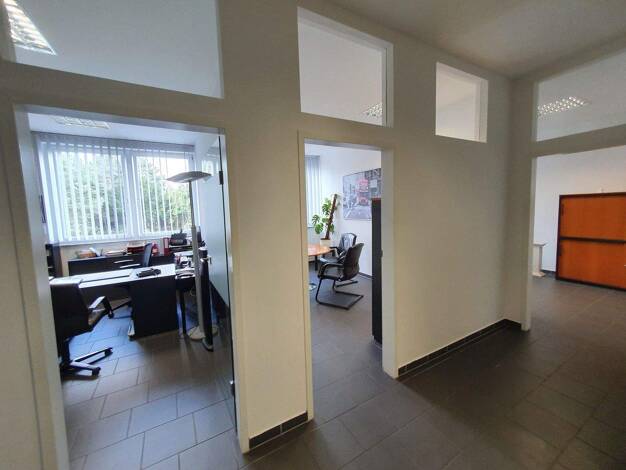 Bürofläche zur Miete provisionsfrei 130 m² Bürofläche Kirchstraße 24 Troisdorf 53840