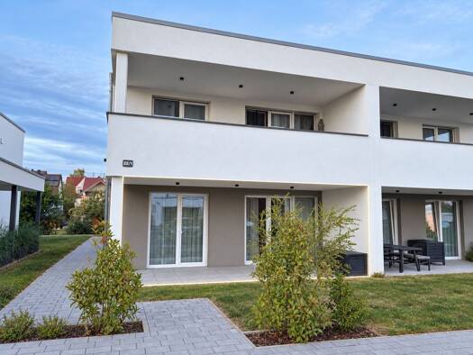 Wohnung zur Miete 860 € 3,5 Zimmer 75 m² Geschoss EG/1 frei ab 01.10.2026 Bochingen Oberndorf am Neckar 78727