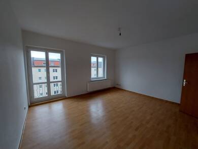 Wohnung zur Miete 393 € 2 Zimmer 60,5 m² 3. Geschoss frei ab 01.08.2025 Carlstr. 15 Neustrelitz Neustrelitz 17235