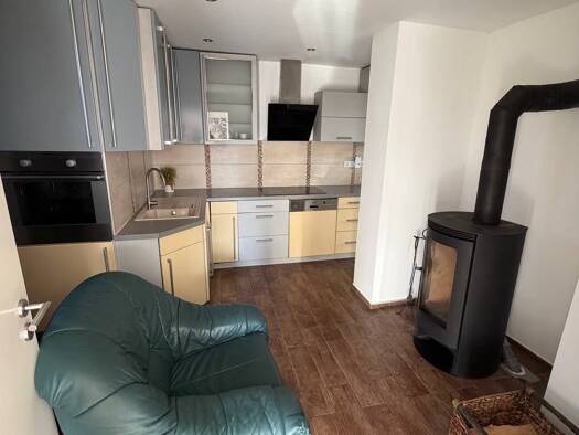 Einfamilienhaus zum Kauf 215.000 € 8 Zimmer 220 m² 206 m² Grundstück Ackenhausen Bad Gandersheim 37581