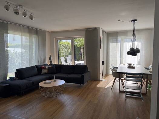 Reihenendhaus zur Miete 1.600 € 4 Zimmer 123 m² frei ab 01.01.2027 Gerhard-von-Rad-Straße 15 Thon Nürnberg 90425