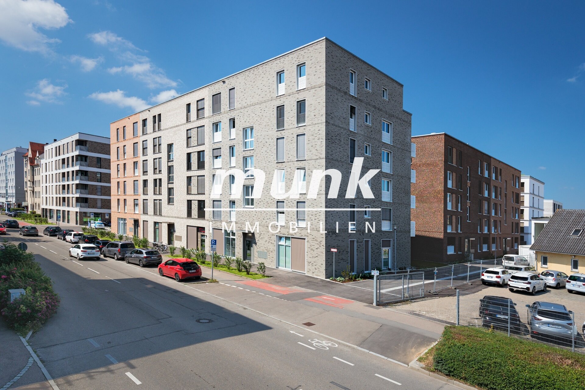 Wohnung zur Miete 950 € 2 Zimmer 64 m²<br/>Wohnfläche 2.<br/>Geschoss 01.02.2025<br/>Verfügbarkeit Blaubeurer Str. - Gewerbegebiet Ulm 89077