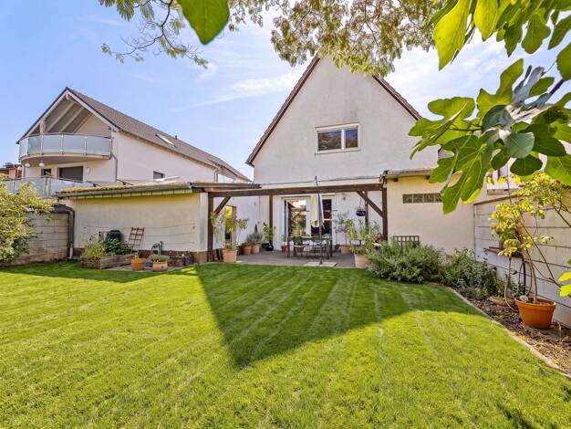 Einfamilienhaus zum Kauf 739.000 € 8,5 Zimmer 221,5 m² 486 m² Grundstück Käfertal Mannheim 68309