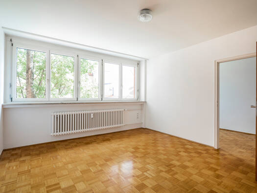 Wohnung zur Miete 560 € 1,5 Zimmer 43,2 m² 1. Geschoss Innenstadt Augsburg 86152