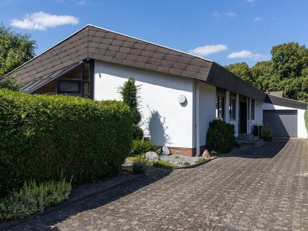 Bungalow zum Kauf provisionsfrei 290.000 € 4 Zimmer 133 m² 792 m² Grundstück Rehme Bad Oeynhausen 32547