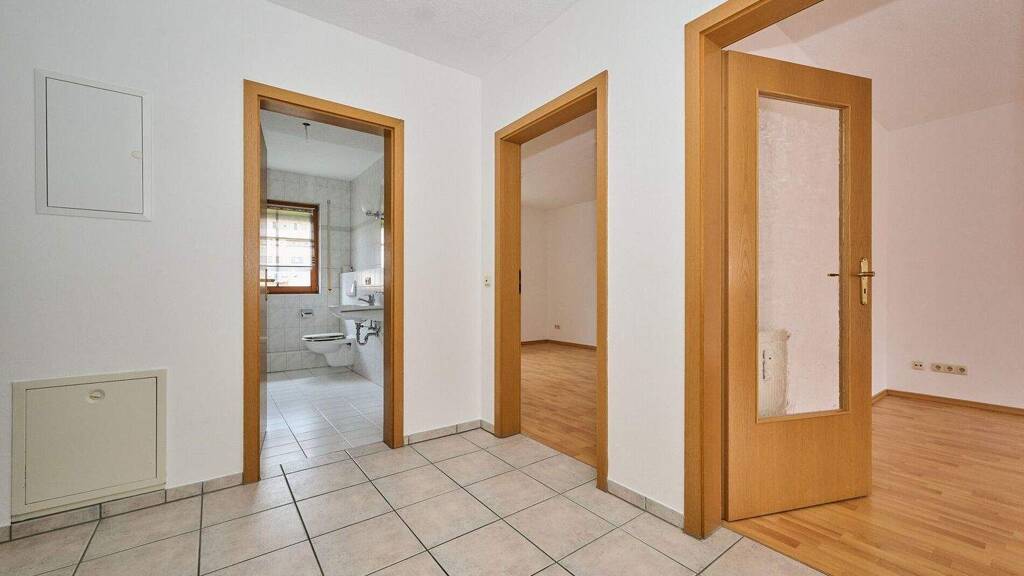 Wohnung zur Miete 550 € 3 Zimmer 74,5 m² 1. Geschoss frei ab sofort Feldkirchen 94351