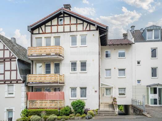 Mehrfamilienhaus zum Kauf als Kapitalanlage geeignet 880.000 € 13 Zimmer 407 m² 403 m² Grundstück Oberpleis Königswinter 53639