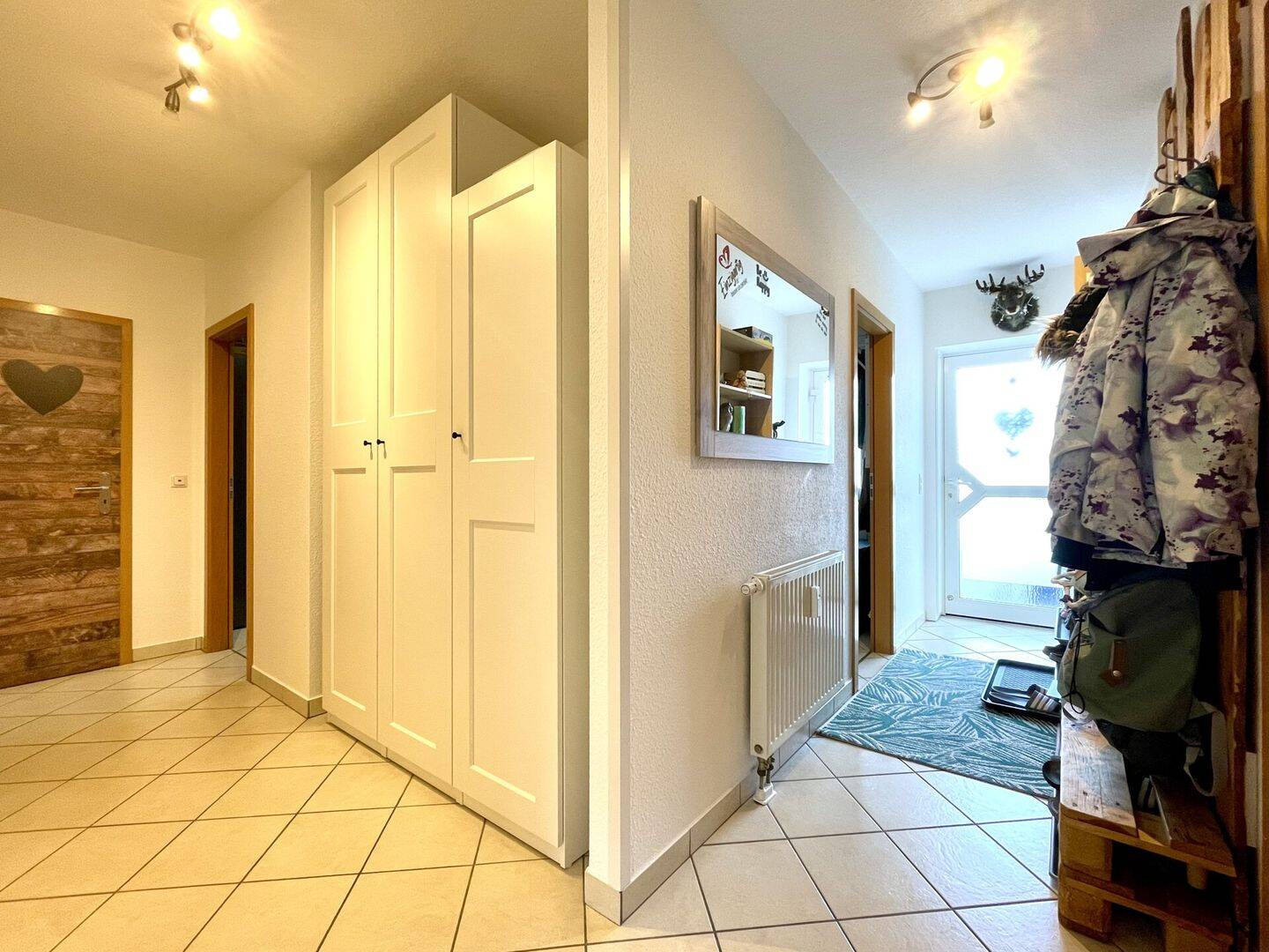 Immobilie in Radeburg - *Das Haus am See* - Teilvermietetes Reihenhaus mit 6 Einheiten zur Kapitalanlage und zum Eigennutz - Bild 3