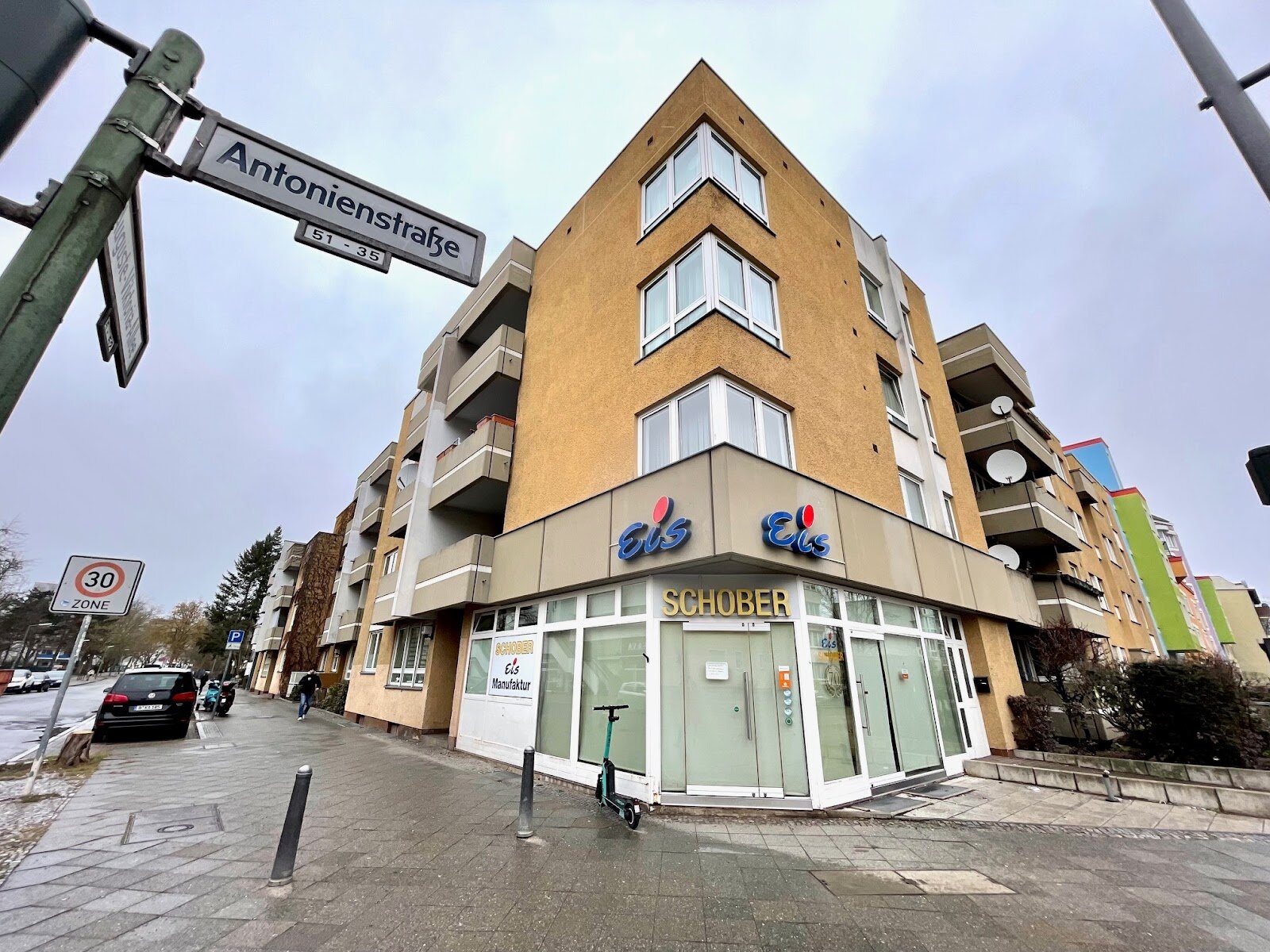 Wohnung zur Miete 792 € 3 Zimmer 79,5 m²<br/>Wohnfläche 3.<br/>Geschoss 16.12.2024<br/>Verfügbarkeit Auguste-Viktoria-Allee 46 Reinickendorf Berlin 13403