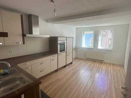 Wohnung zur Miete 980 € 5 Zimmer 135 m² 1. Geschoss Gotha Gotha 99867