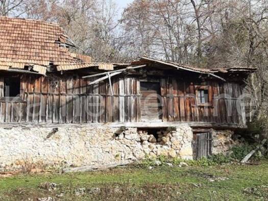 Einfamilienhaus zum Kauf 100.000 € 4 Zimmer 100 m² 36.650 m² Grundstück Vrhovine 53223