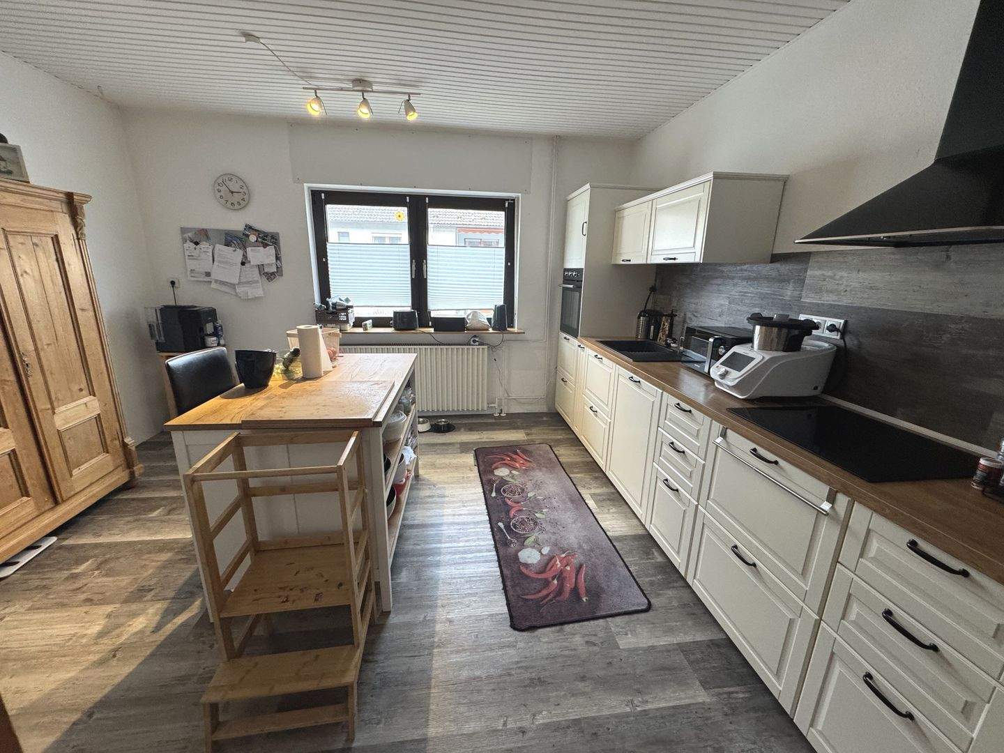 Immobilie in Biedenkopf - Solides Wohnhaus für die Familie! - Bild 2