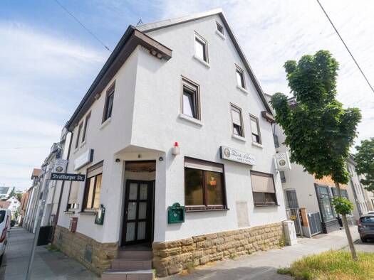Haus zum Kauf 649.000 € 4 Zimmer 108 m² 138 m² Grundstück Zuffenhausen Stuttgart / Zuffenhausen 70435