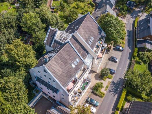 Wohnung zur Miete 400 € 2 Zimmer 74,4 m² 4. Geschoss frei ab 01.06.2026 Meinersdorfer Straße 32 Morgenleite Chemnitz 09123