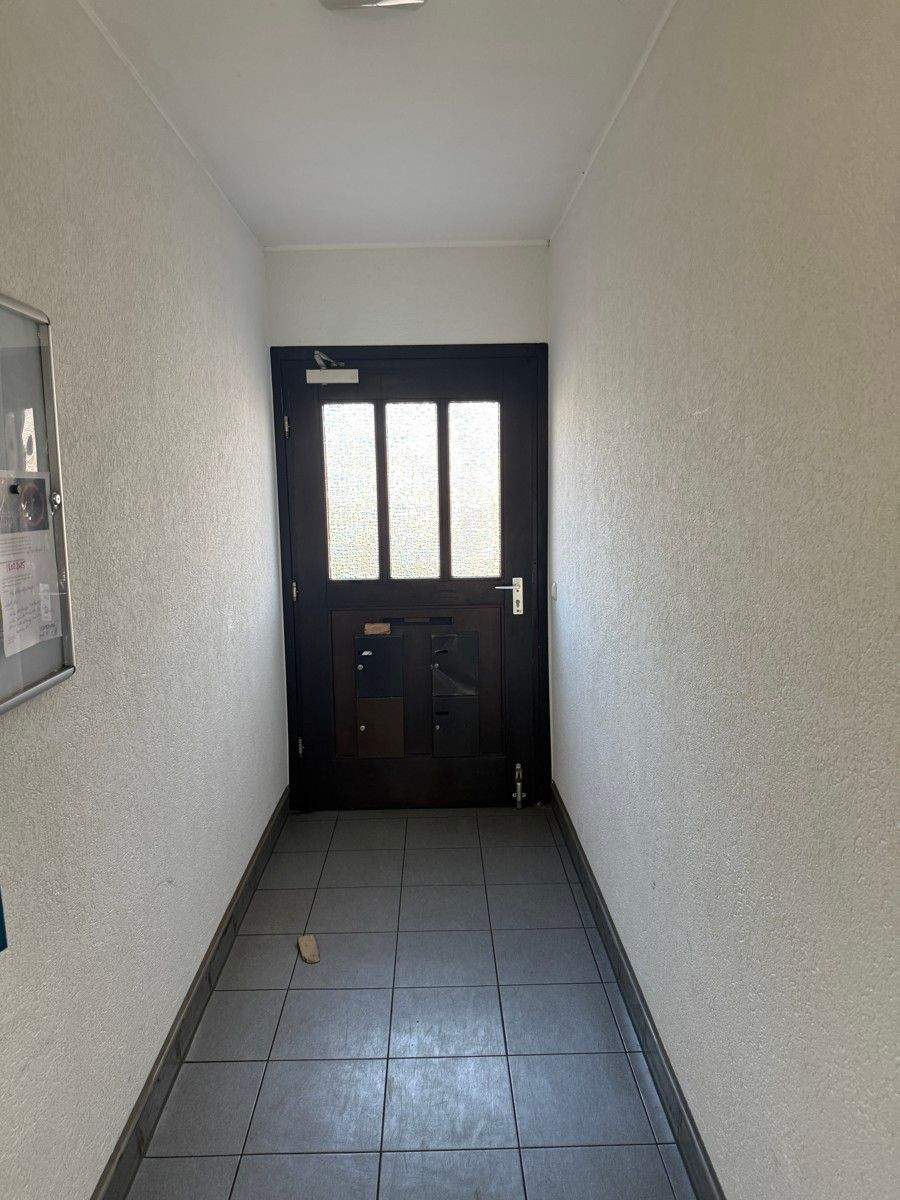 Immobilie in Grevenbroich - Aufgeteiltes 4 Familienhaus in Grevenbroich - Bild 2