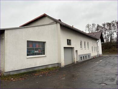 Haus zum Kauf 159.000 € 330 m² Grundstück Eisenach Eisenach 99817