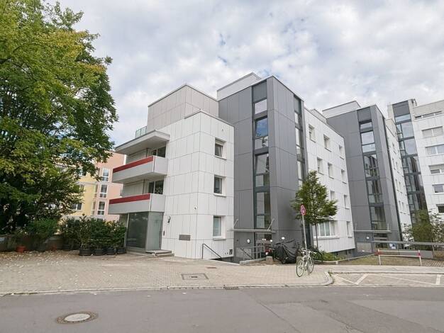 Wohnung zur Miete 1.100 € 2 Zimmer 92 m² 1. Geschoss Wöhrd Nürnberg 90402