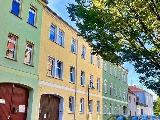 Mehrfamilienhaus zum Kauf als Kapitalanlage geeignet 369.000 € 9 Zimmer 223,1 m² 280 m² Grundstück Marienstraße 4 Markranstädt Markranstädt 04420